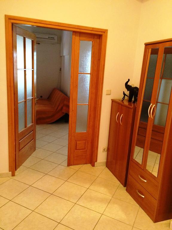 Apartment House Aria Baška Voda Oda fotoğraf